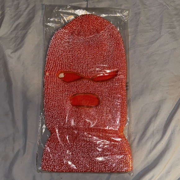 SUPREME ORANGE REFLECTIVE BALACLAVA - Picture 1 of 11